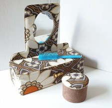 Vintage 70 er J. Barbie Petra Frisierkommode Frisiertisch m Hocker Sammler Möbel