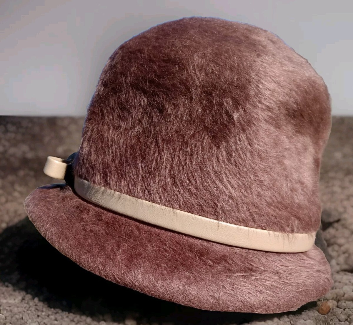 Vintage 1960s Furry Bucket Hat Cognac Brown Plush Retro Cloche Mod Hat Vtg 60s Genevieve Original Brown Shaggy Furry Cloche Hat Mod  main image 3
