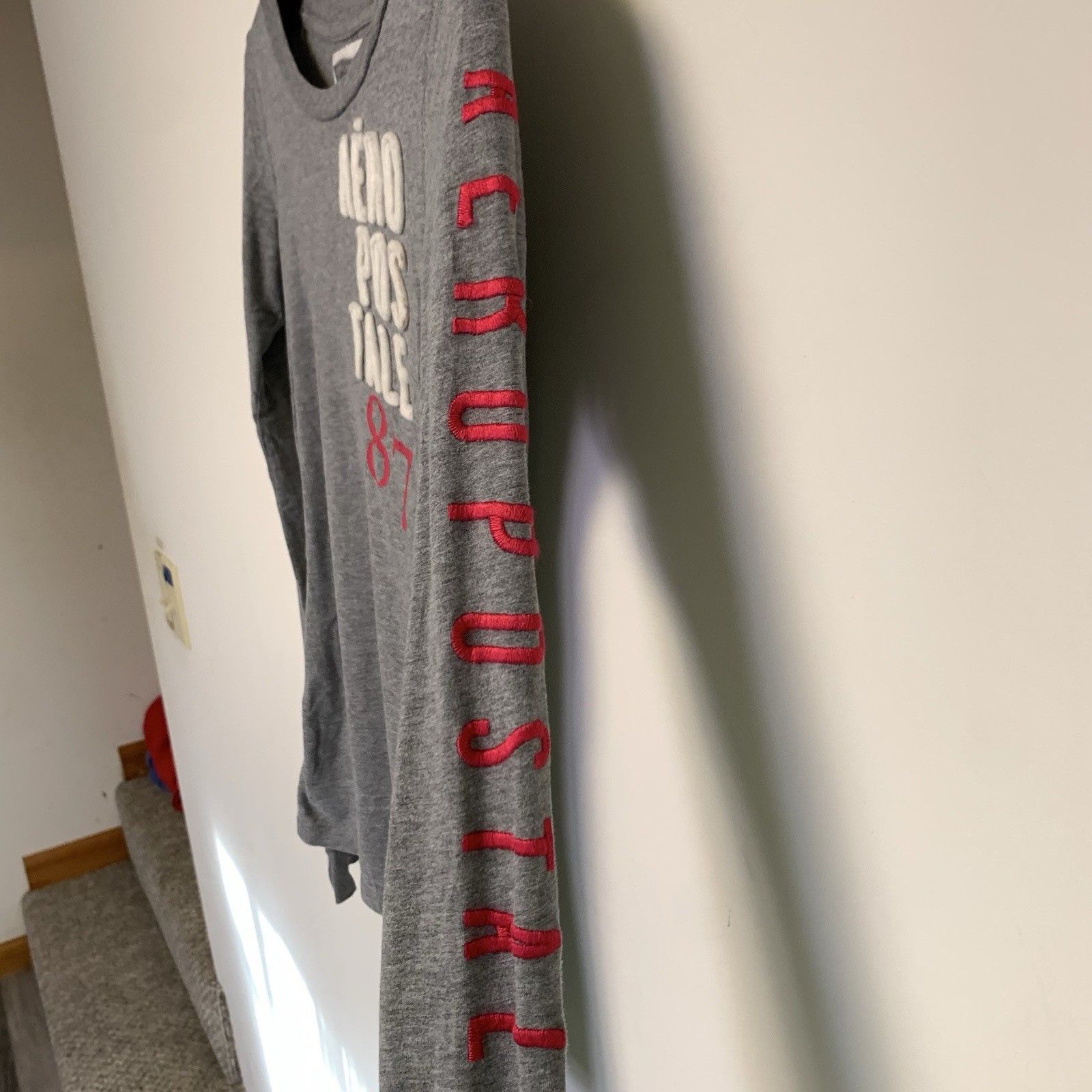 Womens Aeropostale 87 Logo Long Sleeve Gray T-shirt Tee Size Small