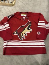 New Without tags never worn Koho Phoenix Coyotes NHL Jersey L Red White Hockey