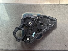 2020-2022 HYUNDAI VENUE REAR RIGHT SIDE WINDOW REGULATOR CARRIER GENUINE OEM