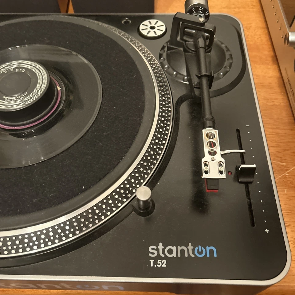 Stanton T.52 Pro DJ Turntable Belt Drive Record Vinyl Player Clean with needle - Image 2 of 3