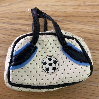 MGA Bratz Doll Play Sportz Blue / White Soccer Bag Brats Brat