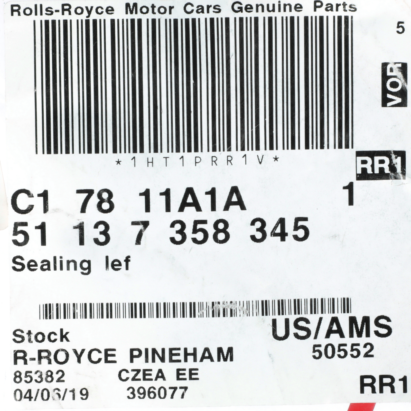 Genuine Rolls Royce Wraith Dawn Left Front Door Seal part Number 51-13-7-358-345