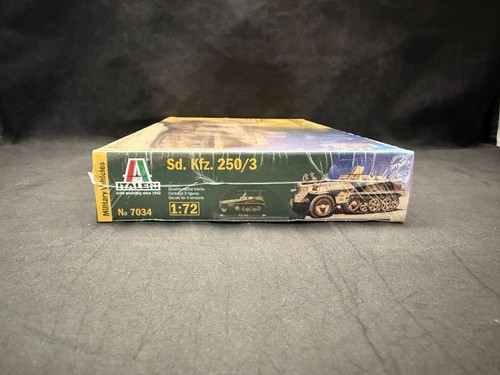 Italeri Sd. Kfz. 250/3 Half-Track 1:72 Scale Plastic Model Kit 7034 - Picture 5 of 7