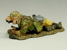 King and Country FJ011 GERMAN FALLSCHIRMJAGER Forward Observer w/ box excellent