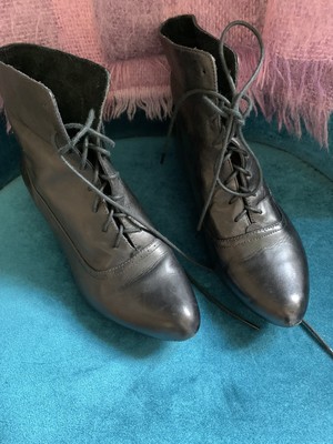 clarks victorian boots
