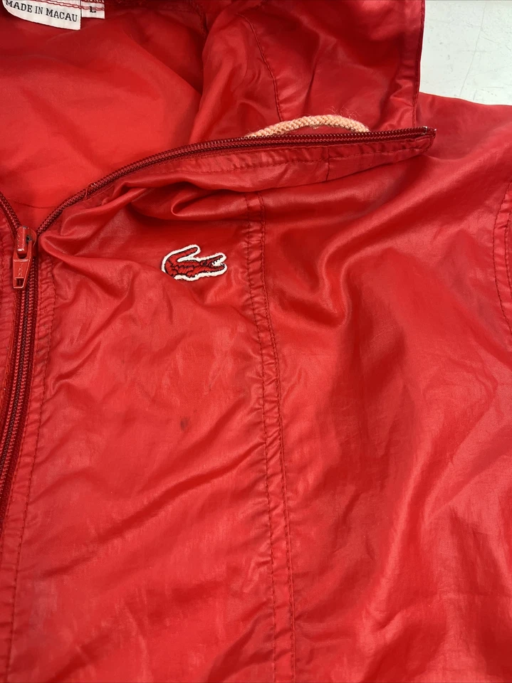 Cortavientos Izod for Her Lacoste Outerware grande rojo de colección hecho en Macao Foto 3 de 4