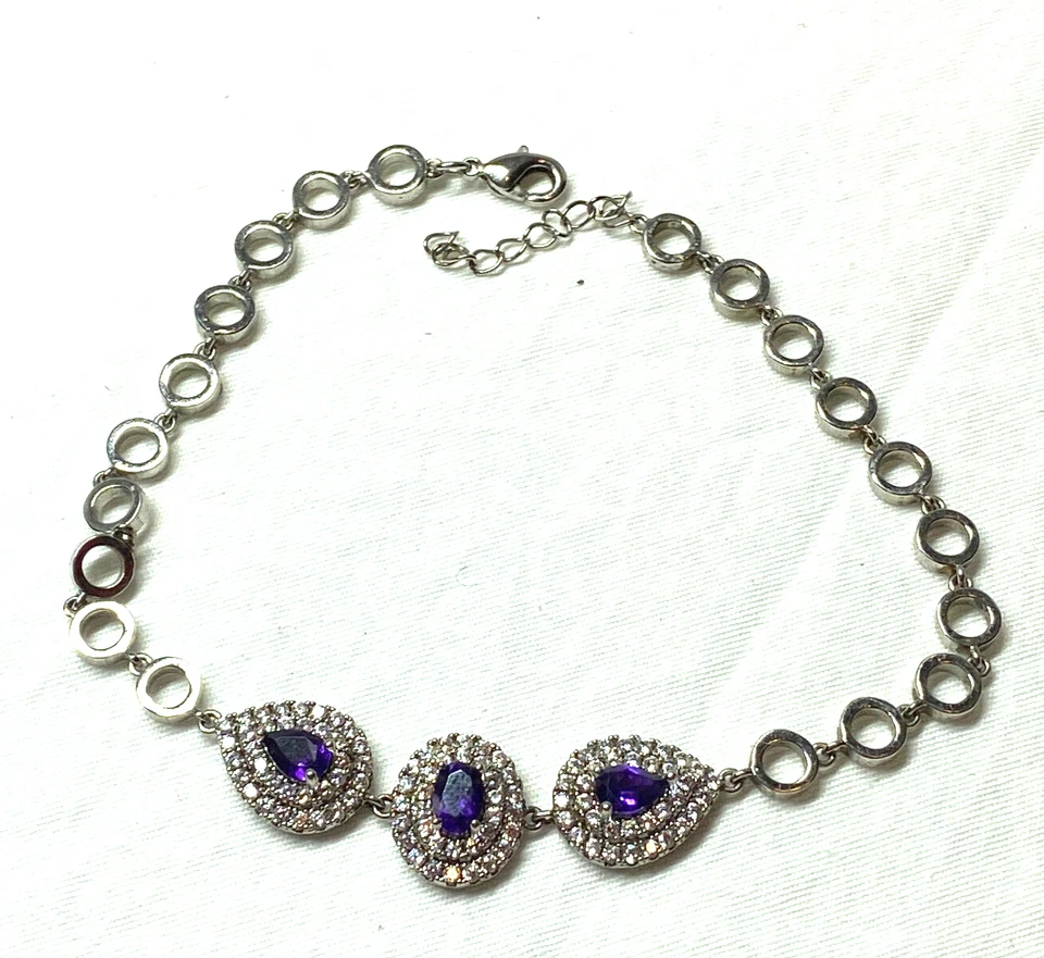 Brazalete Gold Coast Platino Chapado Piedra Púrpura Con Pavé Envolvente 8" Foto 3 de 4