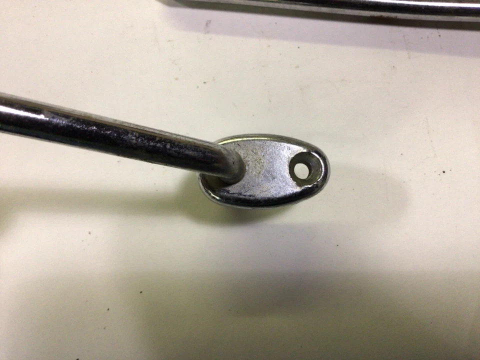 MG MGB Pair of Sunvisor Mounting Brackets - Image 4 of 4