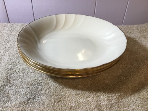 Mikasa Fine Ivory, SPUNSILK Elige tus piezas Ensalada, Plato B&B y Cupé Sopa Bow - Imagen 50 de 50