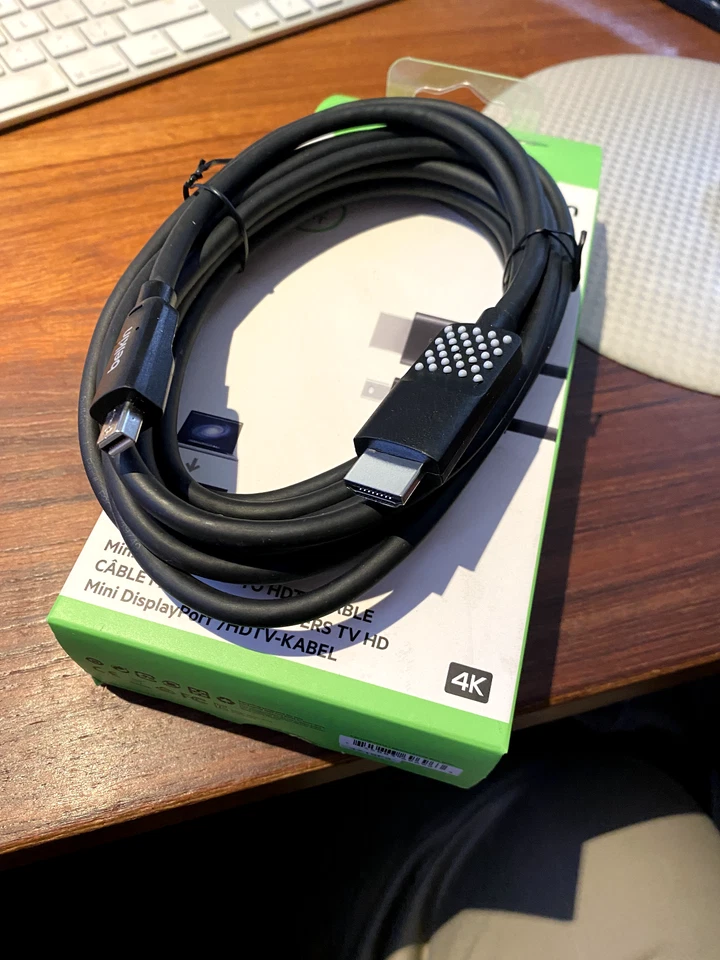 Belkin Mini DisplayPort to HDTV cable 12 feet - Image 2 of 2