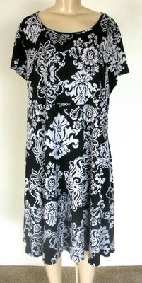 Avenue 30/32 Black White Floral Flower Knee Length T Shirt Dress