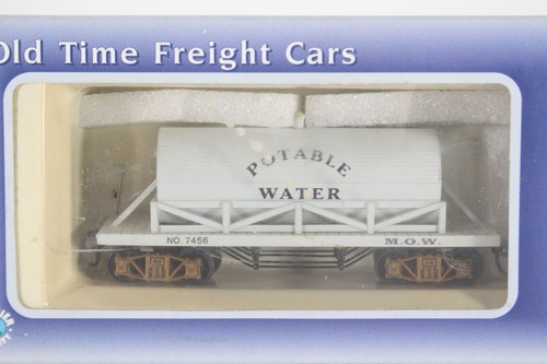 Coche tanque de madera antiguo HO IHC MOW 30 ft #7456 + pegamento Kadees/letra dañada | Condition: Used