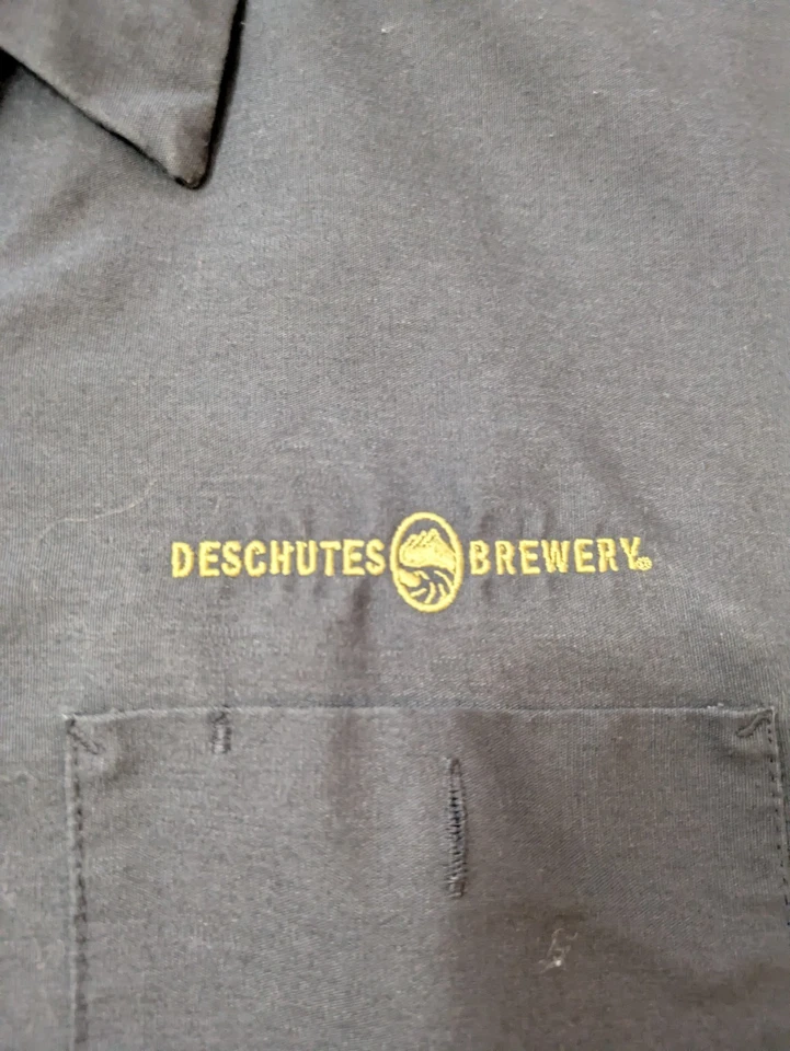 Camisa Uniforme Deschutes Brewery Red Kap Para Hombres XL Verde Lagos Estampado Bordado Foto 2 de 4