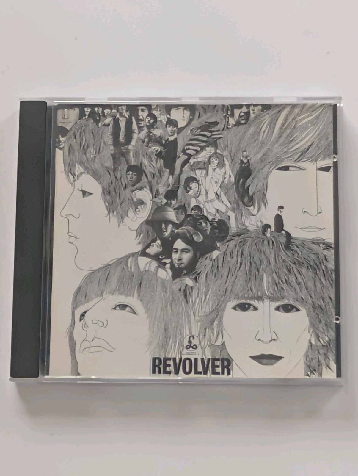 The Beatles - Revolver (2009)