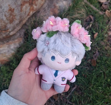 Love and Deepspace Xavier 10cm Plush Doll with handmade flower crown