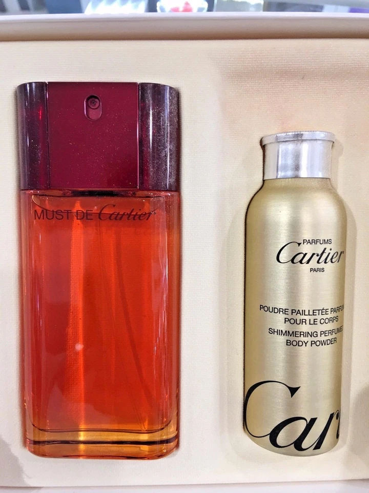 JUEGO REGALO MUST DE CARTIER 2 PIEZAS (EDT SPRAY 50ML Y POLVO CORPORAL PERFUMADO 20G) Foto 2 de 3