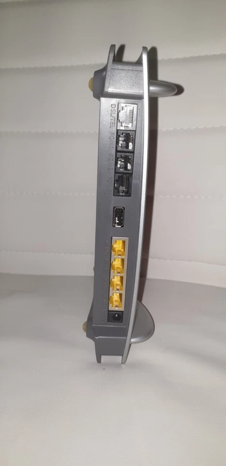 AVM FRITZBox Fon WLAN 7390 - - Bild 2 von 4