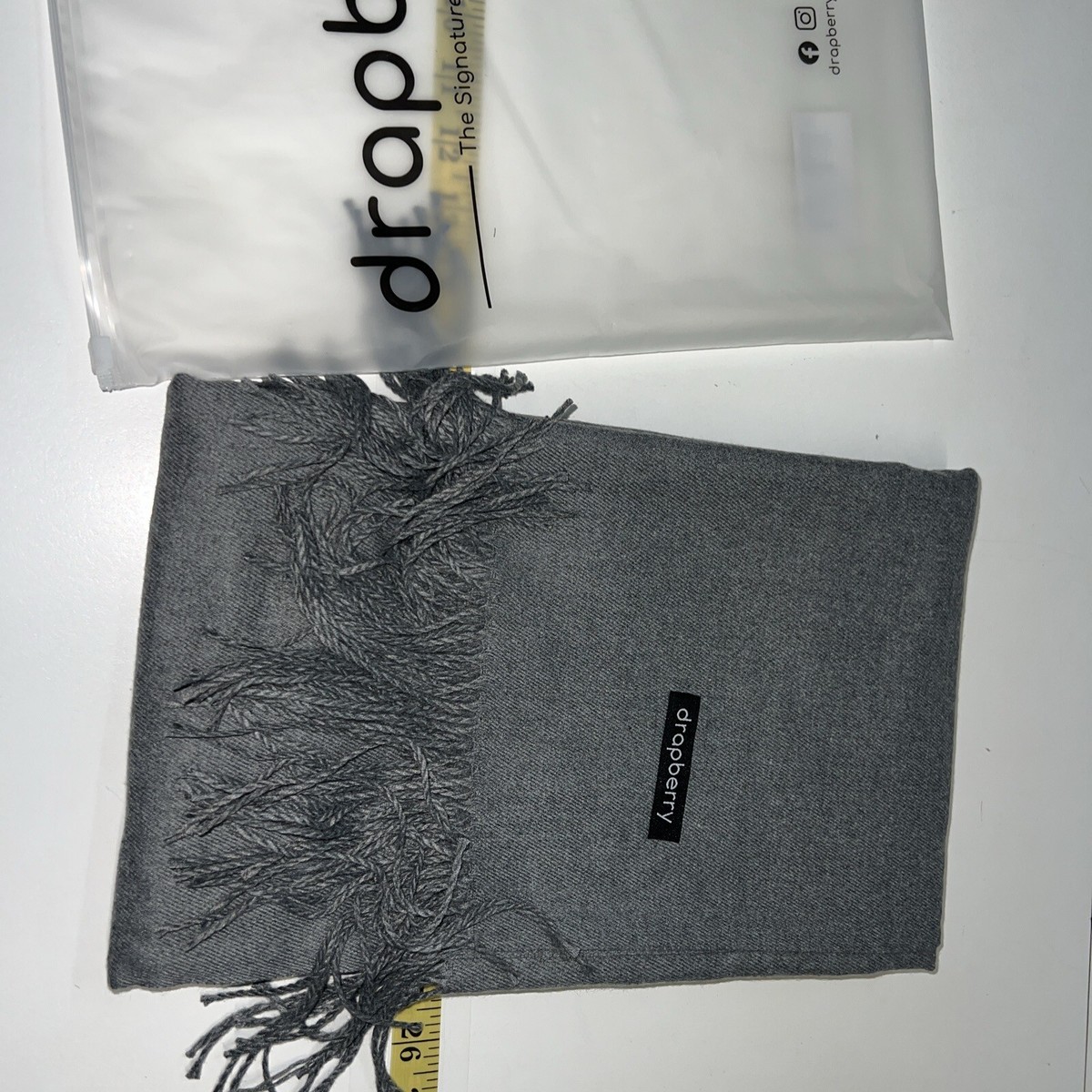 Drapberry Signature Edition Women's Scarves – 80″ x 27″ – Cashmere