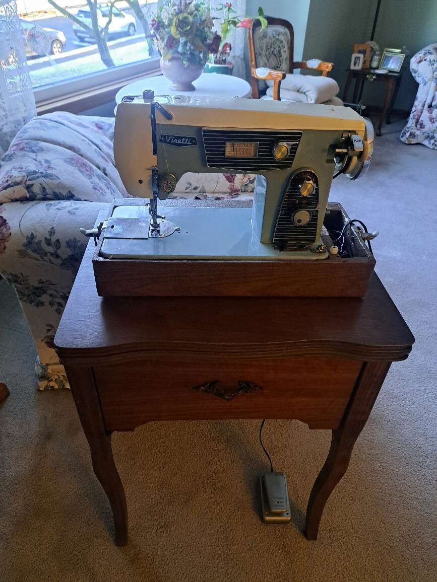 Vintage Visetti Sewing Machine - portable with zig zag feature