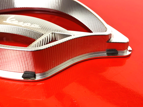 VESPA GTS SPORTS TOURING SUPER SPORTS 300 PLATA ANODIZADO VELOCÍMETRO ENVOLVENTE - Imagen 6 de 7