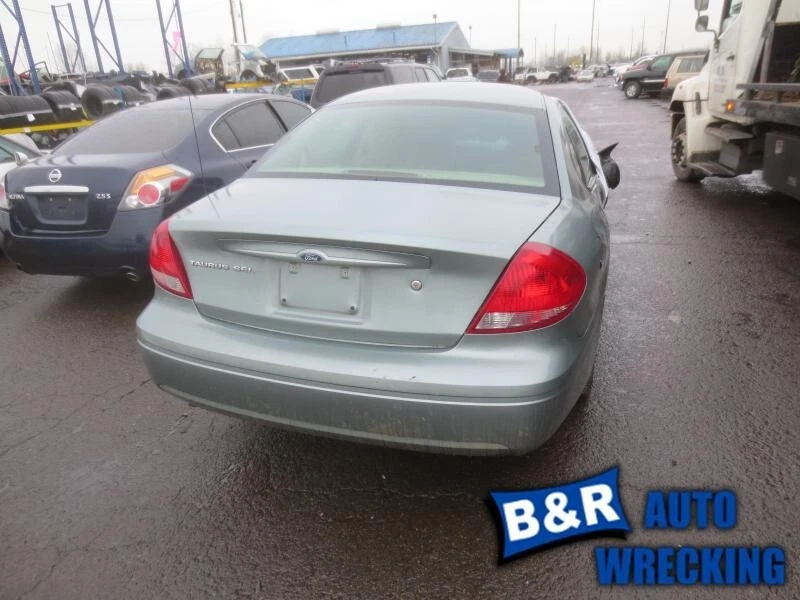 Conjunto de filtro de aire usado se adapta a: Ford Taurus 2006 6-183 3,0 L OHV grado A Foto 2 de 4