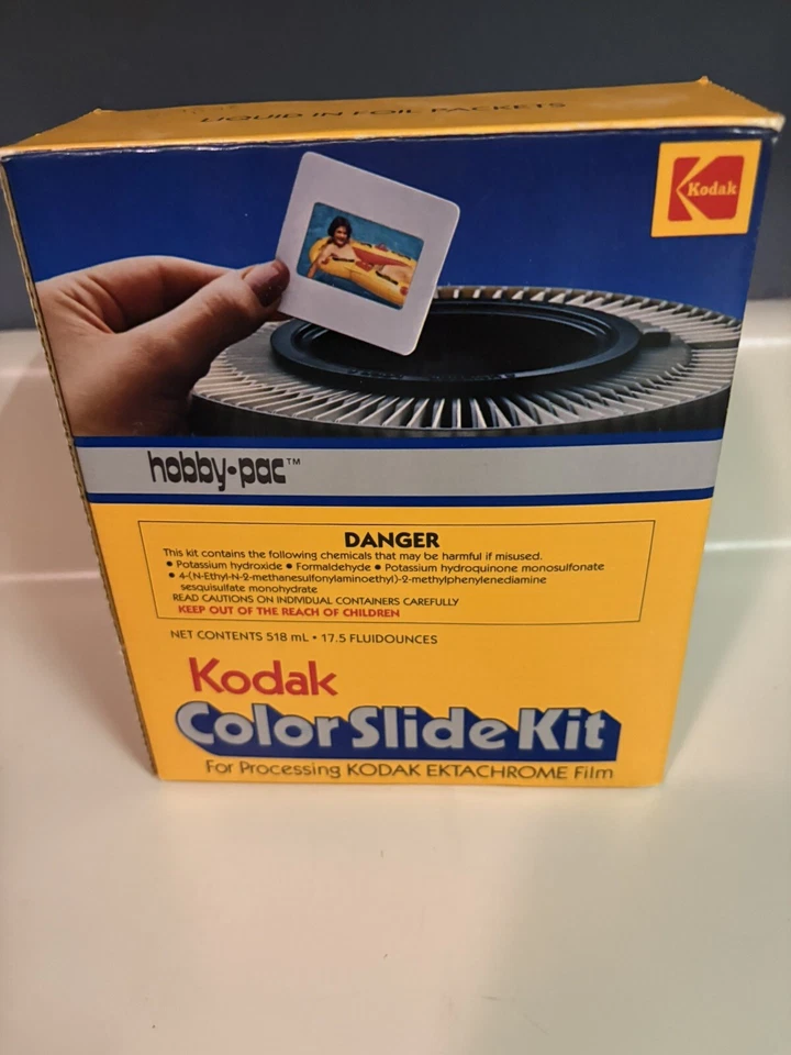 VINTAGE Kodak Color Kit Unused Cond. **READ** - Image 2 of 4