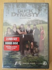 DUCK DYNASTY SEASON 1 3 DVD SET WITH BONUS DISC FOOTAGE BRAND NEW