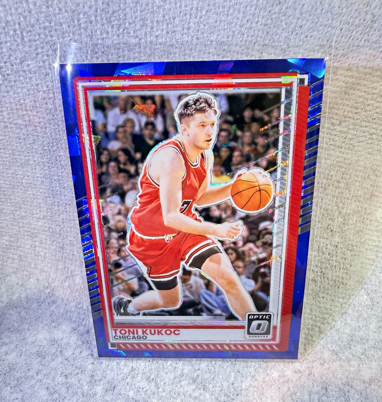 Panini 2025-26 Donruss Optic Toni Kukoc #167 Prizm Chicago Bulls