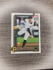2025 Topps Series 1 Paul Skenes Gold Cup #98 Pittsburgh Pirates