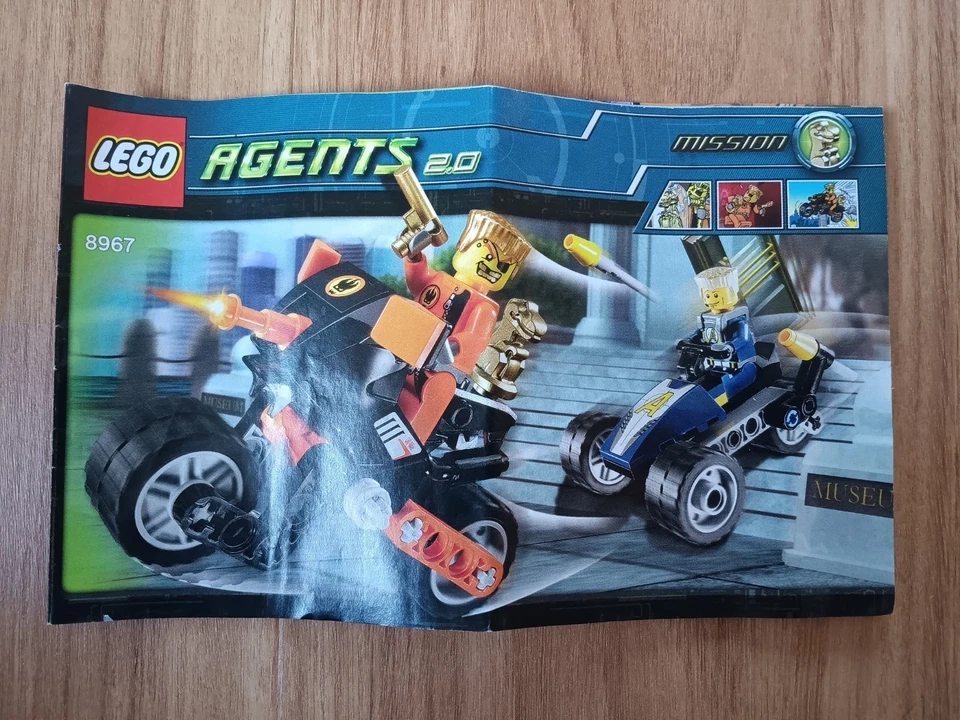 LEGO Agents: Gold Tooth's Getaway #8967 - 100% complete - Image 3 of 3