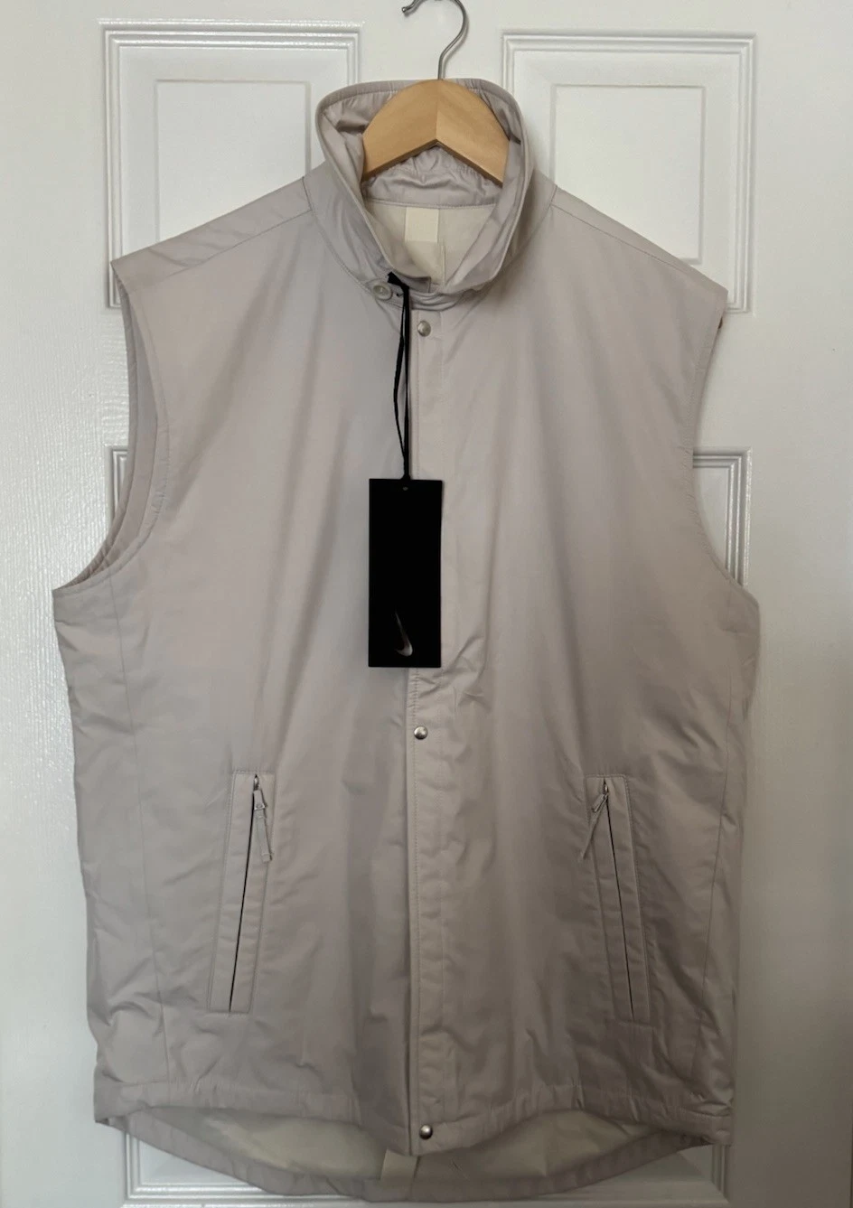 Nike $500 Men’s Medium ESC Made In Italy Down Filled Vest Wheat Ivory DH2884-790 image 1