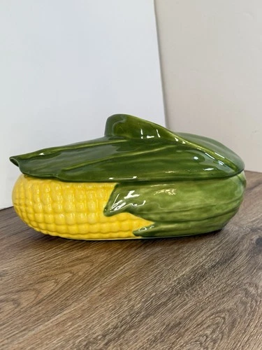 Shawnee Pottery Corn King  Casserole Dish Vintage Green & Yellow