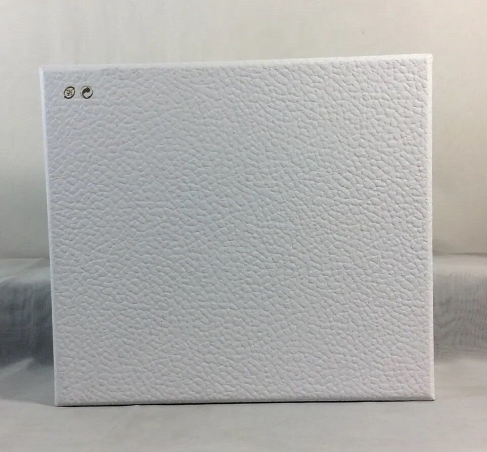 ChristianDior BOXセット Christian DIOR Gift Box Set + Bag + Ribbon + Tissue In White