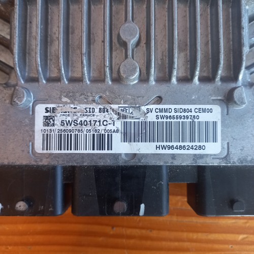 CALCULATEUR 1007 1.4 HDI -DÉCODÉ -SIEMENS SID804 5WS40171C-T / HW 9648624280 - Picture 2 of 2