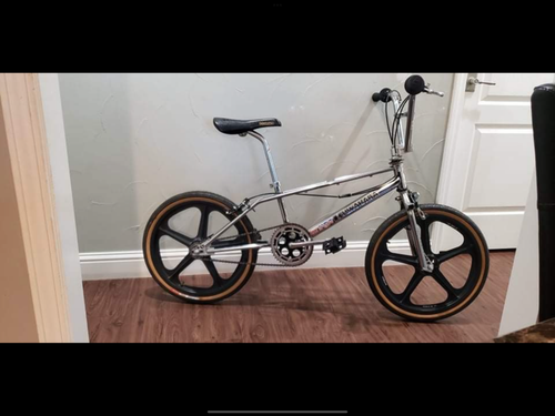 Kuwahara Exhibitionist Freestyle Old 