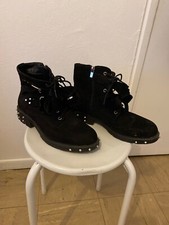 BOTTINES EN DAIM NOIR Femme POINTURE 38