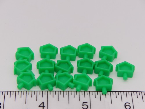Vintage 1991 Travel Monopoly Junior Board Game Lot 16 Green Ticket Booth Parts - Picture 2 of 2