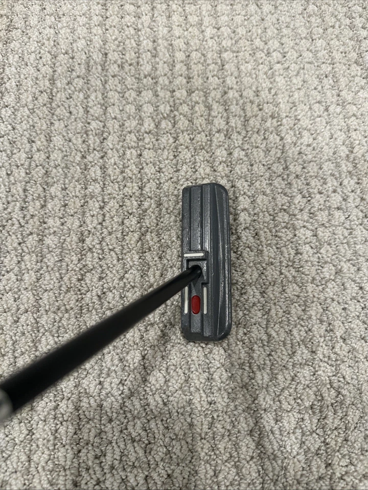 SeeMore Itz 36" Putter with Headcover Center Shafted - Image 4 of 4