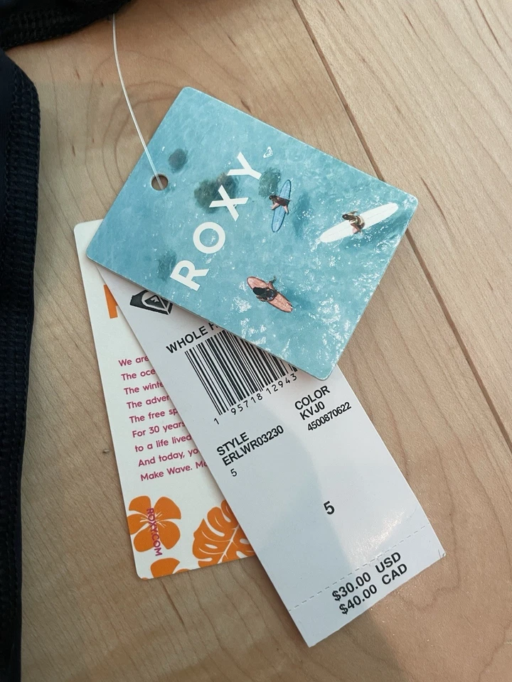 NUEVO CON ETIQUETAS Camisa Roxy Rash Gaurd Nadar Negra Niñas Talla 5 Foto 2 de 3