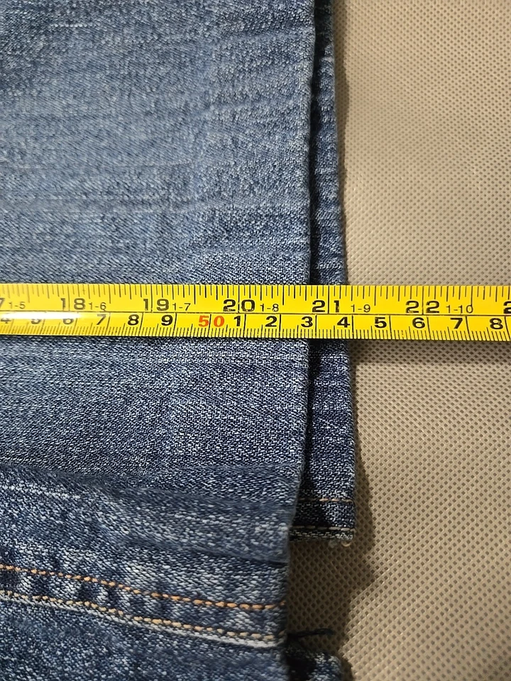 Saia jeans fofa com cinto punho francês tamanho 8 azul acima do joelho - Imagem 4 de 4