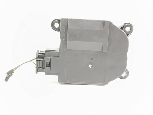 Opel Combo C 2008 Stellmotor Heizung Klima Diesel 60kW UST135495