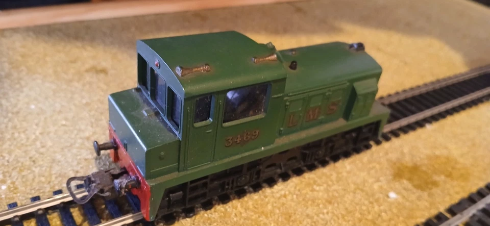 LIMA SHUNTER DIESEL LMS 0-4-0 No.3469  GREEN - 00 GAUGE - Image 3 of 4