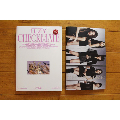 ITZY LOT OF 2 CHESHIRE + CHECKMATE BOOK EXCLUSIVE [USED CD] K-POP INSERTS POSTER
