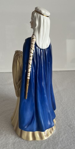 Coalport Bone China Figurine History of Costume House Of Norman Period -England - Picture 6 of 9