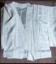 Japanese kimono TWO-part juban.white.silk100 .ROYAL family offerings.
