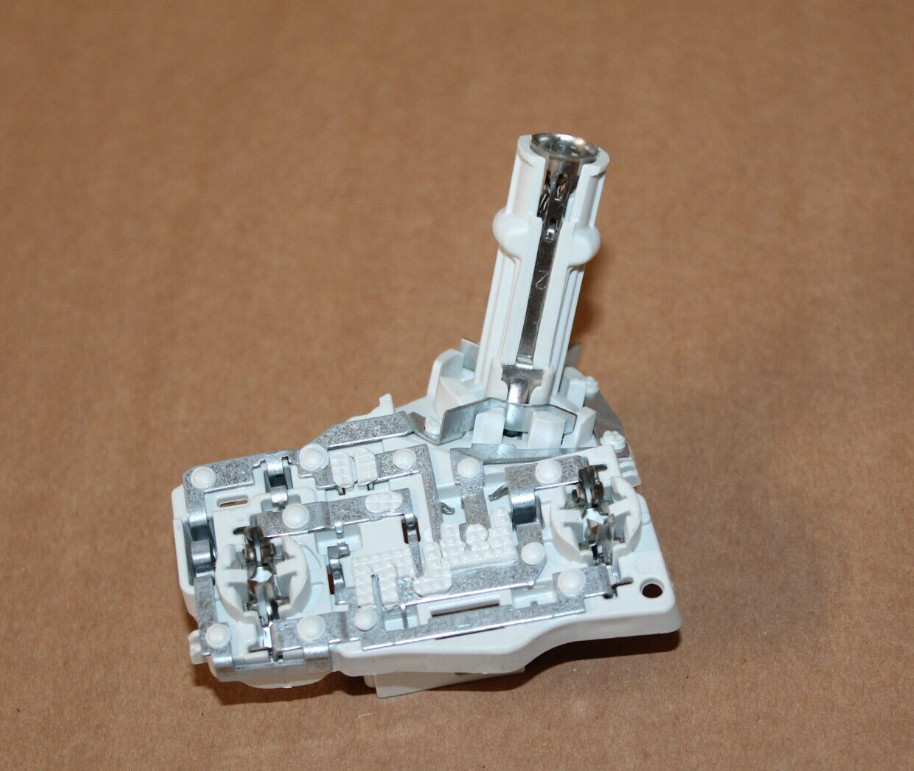 Support d'ampoule de feu arrière intérieur gauche pour VW Touran 5T 5Ta945259A