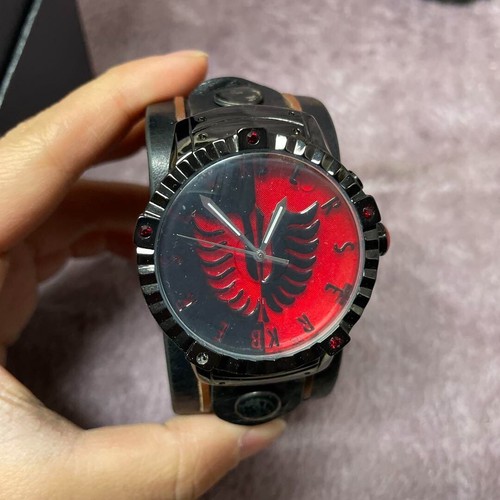 Berserk 5000piece Limited Edition Used Watch Black×Red Manual-Winding SS Japan - Picture 4 of 7