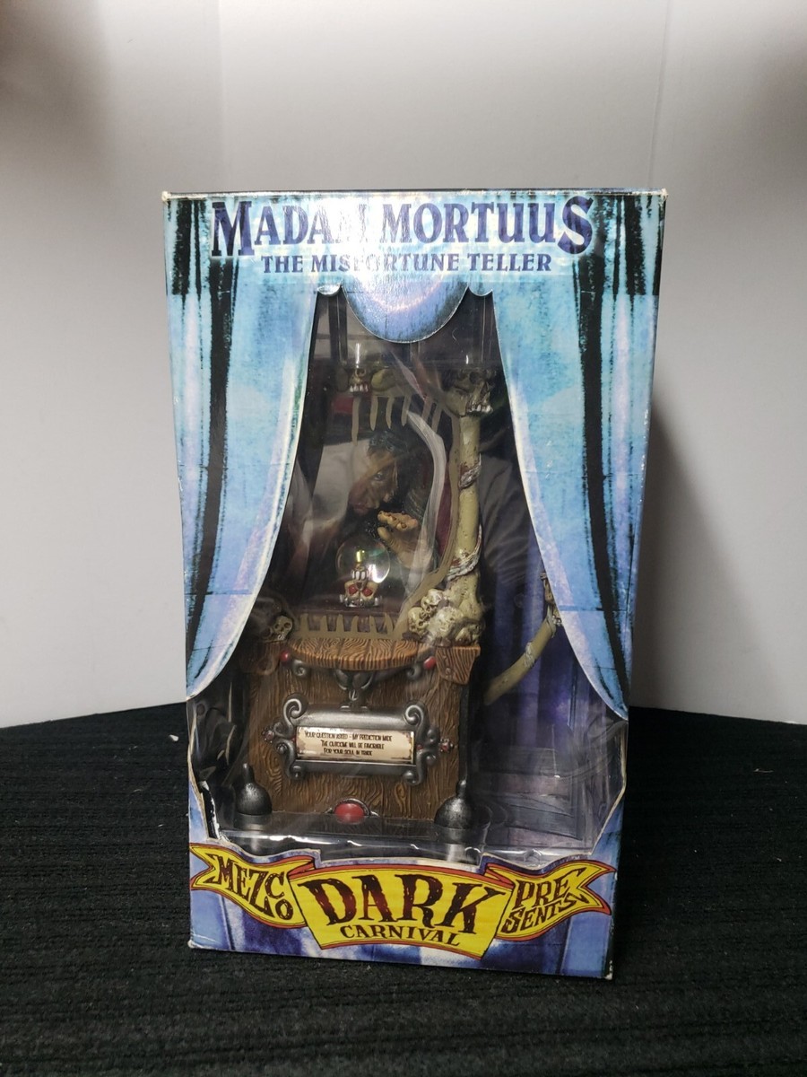 Mezco Presents Dark Carnival Madam Mortuus The Miss Fortune Teller